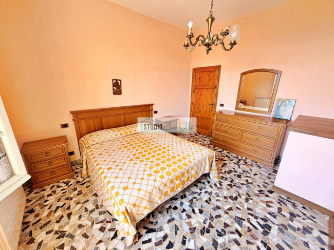 Single House for sale in Pietrasanta