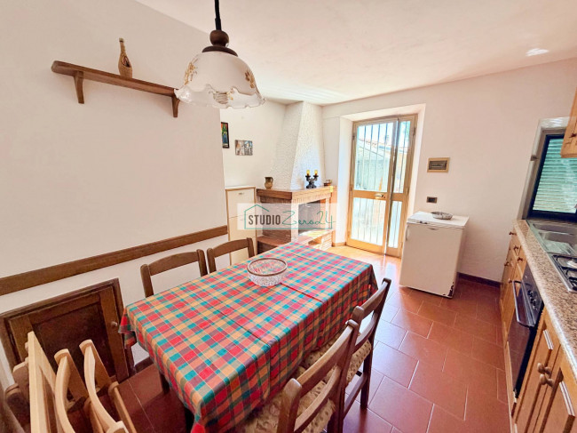 Single House for sale in Pietrasanta