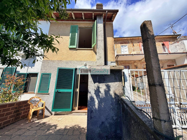 Single House for sale in Pietrasanta