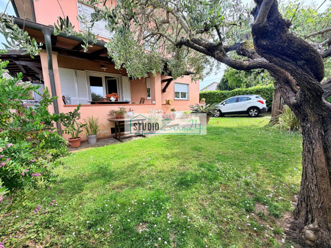 Apartment for sale in Pietrasanta