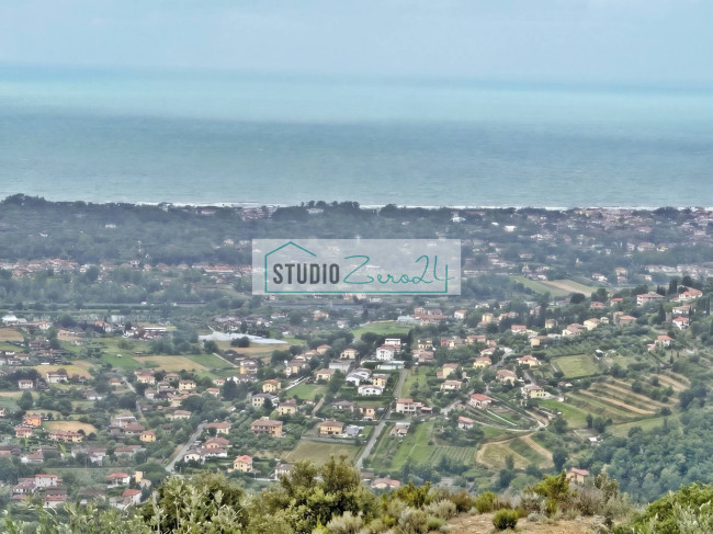 Single House for sale in Montignoso