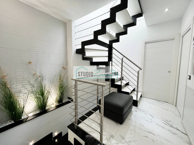 Single House for sale in Viareggio