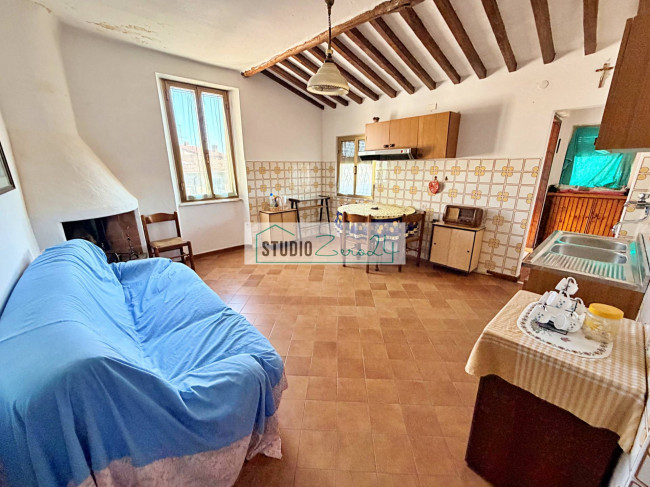 Apartment for sale in Pietrasanta