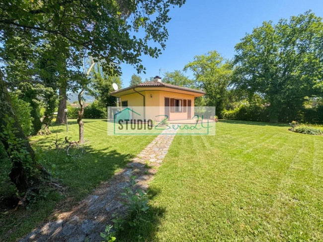 Villa in vendita a Massa