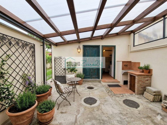 Casa singola in vendita a Camaiore
