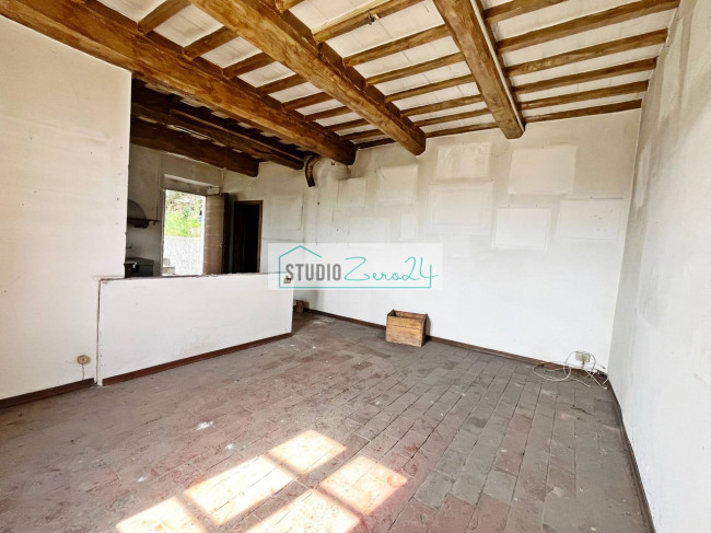 Rustic for sale in Massarosa