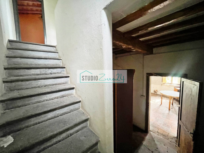 Rustic for sale in Massarosa