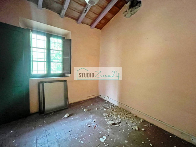 Rustic for sale in Massarosa