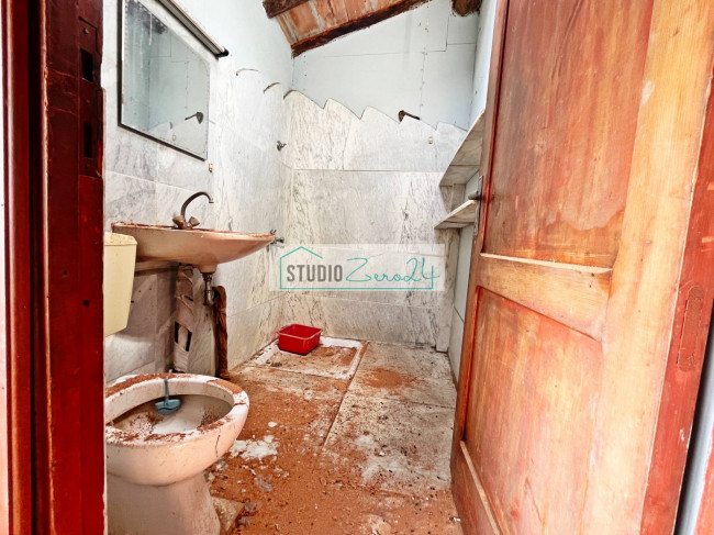 Rustic for sale in Massarosa