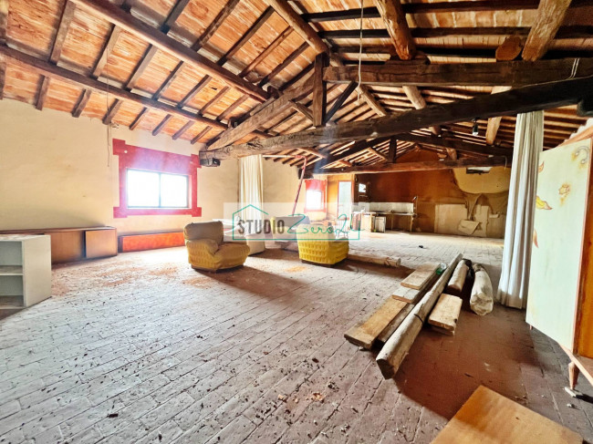 Rustic for sale in Massarosa