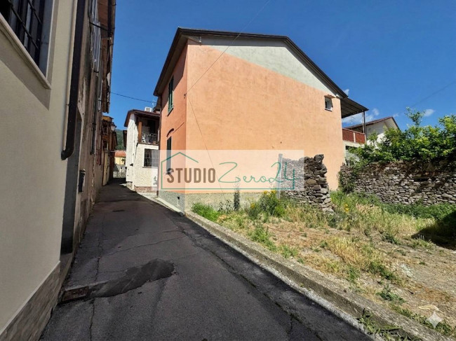 Casa singola in vendita a Massa