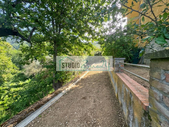 Casa singola in vendita a Montignoso