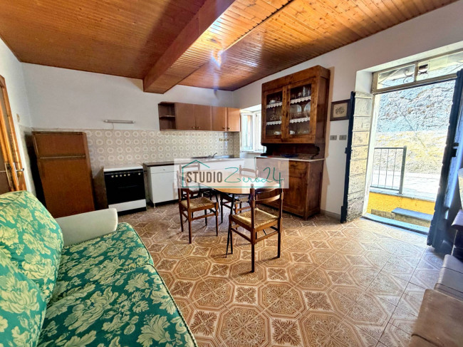 Casa singola in vendita a Seravezza