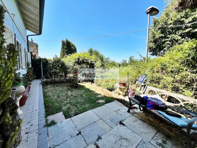 Casa singola in vendita a Massarosa