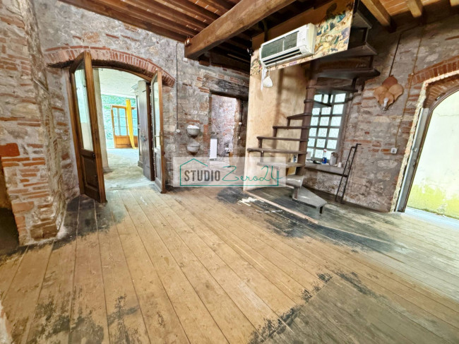 Casa singola in vendita a Viareggio
