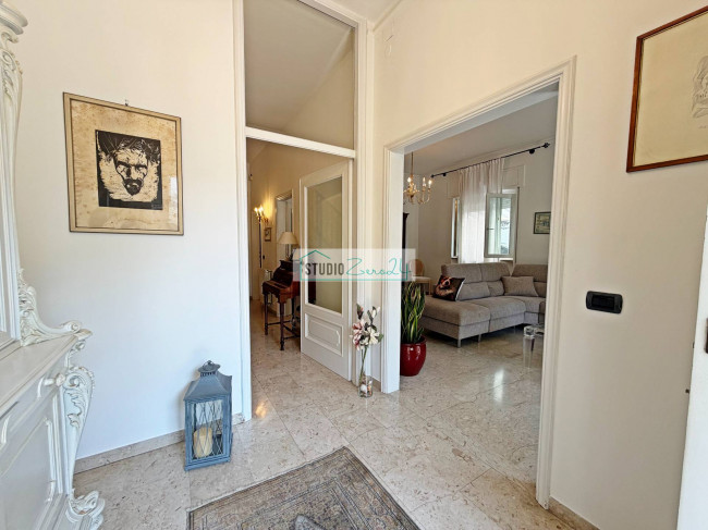 Villetta Bifamiliare in vendita a Viareggio