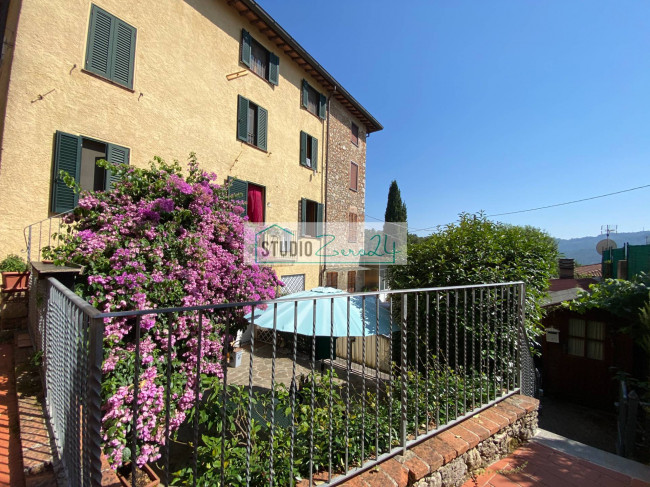 Appartamento in vendita a Camaiore