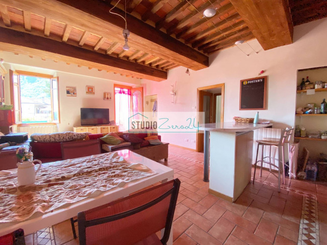 Appartamento in vendita a Camaiore