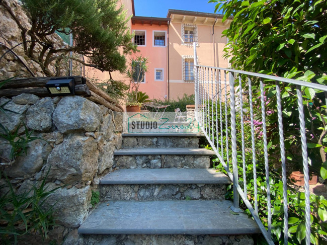 Appartamento in vendita a Camaiore