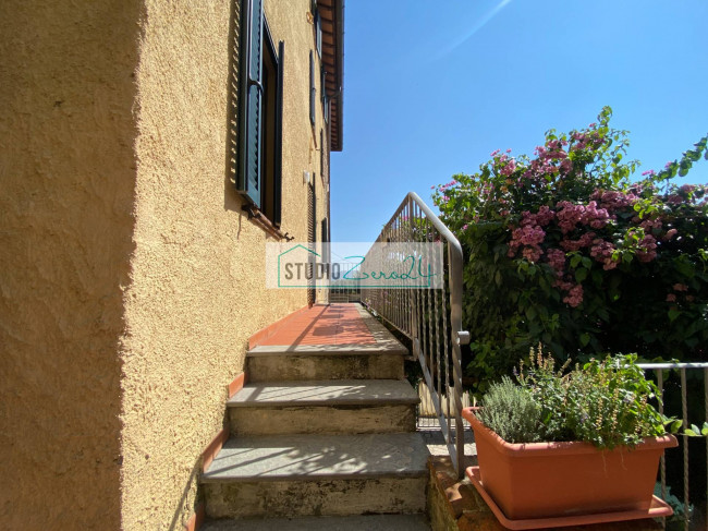 Appartamento in vendita a Camaiore