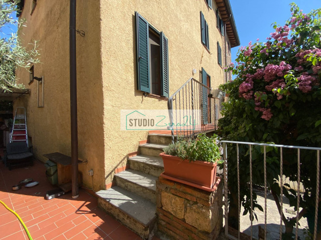Appartamento in vendita a Camaiore