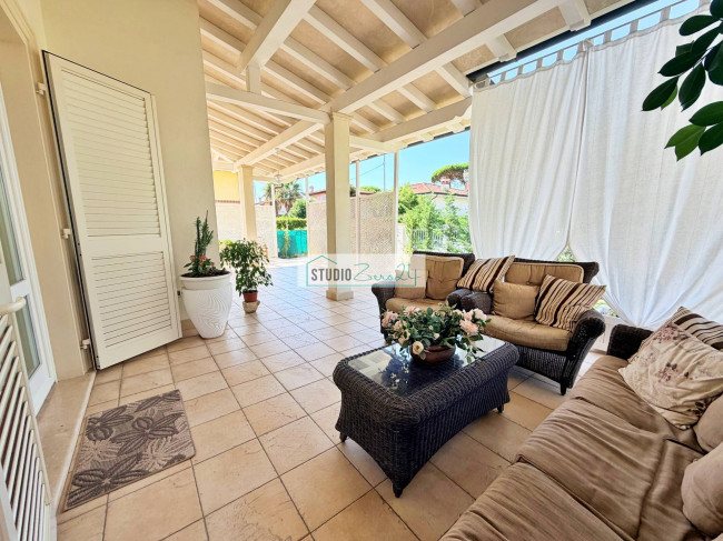Villa in vendita a Pietrasanta