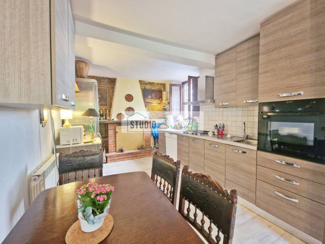 Casa singola in vendita a Camaiore