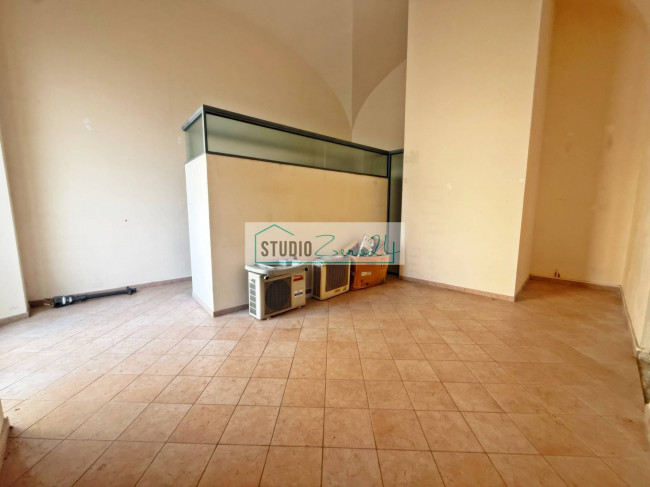Locale commerciale in affitto a Viareggio
