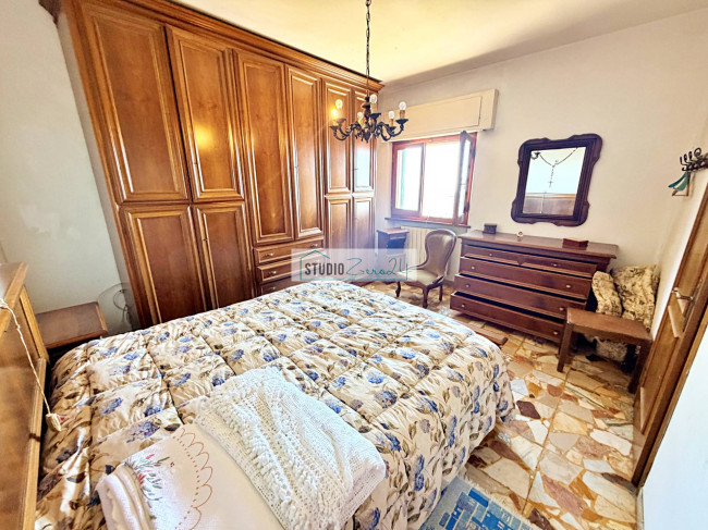 Single House for sale in Pietrasanta