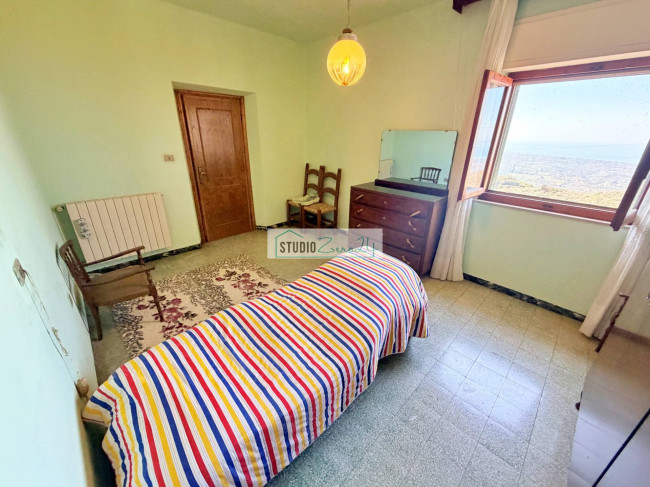 Single House for sale in Pietrasanta