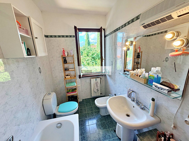 Townhouse for sale in Pietrasanta