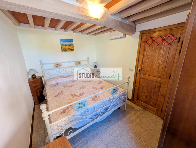 Single House for sale in Pietrasanta
