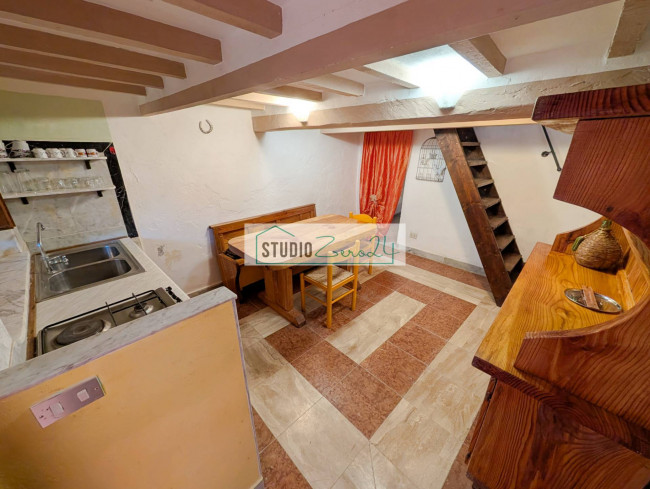 Single House for sale in Pietrasanta