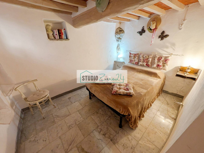 Single House for sale in Pietrasanta