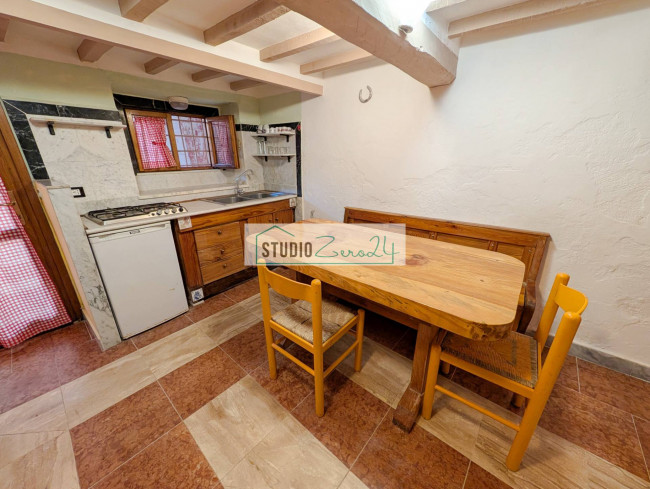 Single House for sale in Pietrasanta