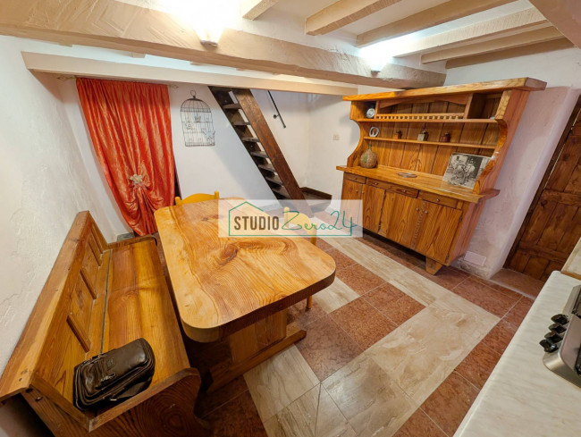 Single House for sale in Pietrasanta