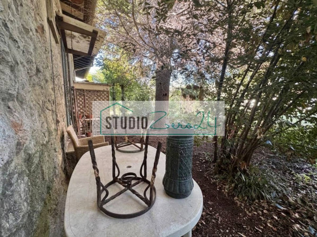 Villa for sale in Massa