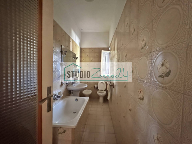 Villa for sale in Massa
