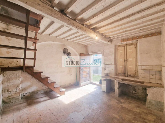 Single House for sale in Camaiore