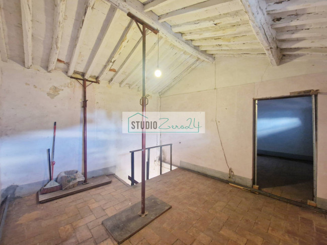 Single House for sale in Camaiore