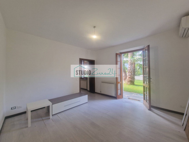 Villetta Bifamiliare in vendita a Camaiore
