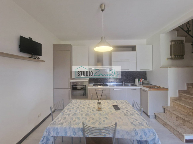 Villetta Bifamiliare in vendita a Camaiore