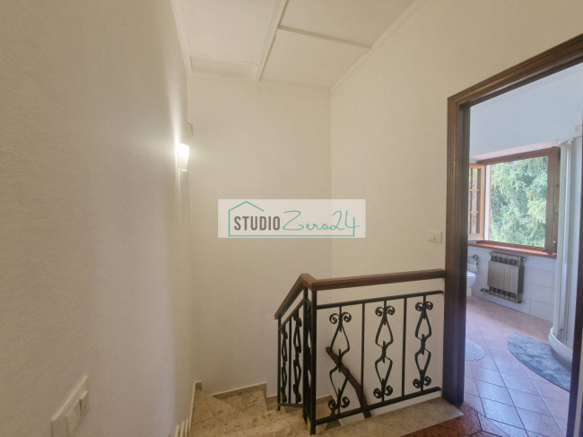 Villetta Bifamiliare in vendita a Camaiore