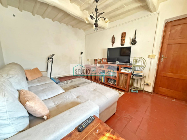 Terraced House for sale in Camaiore