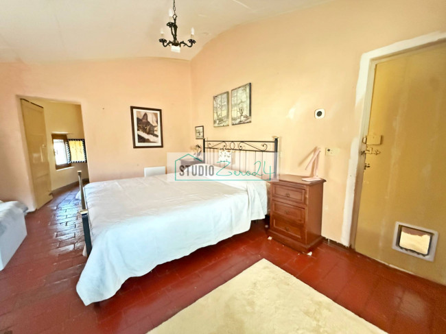 Terraced House for sale in Camaiore