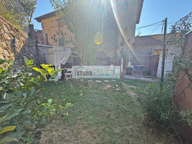 Terraced House for sale in Camaiore