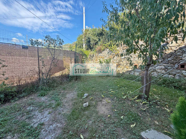 Terraced House for sale in Camaiore