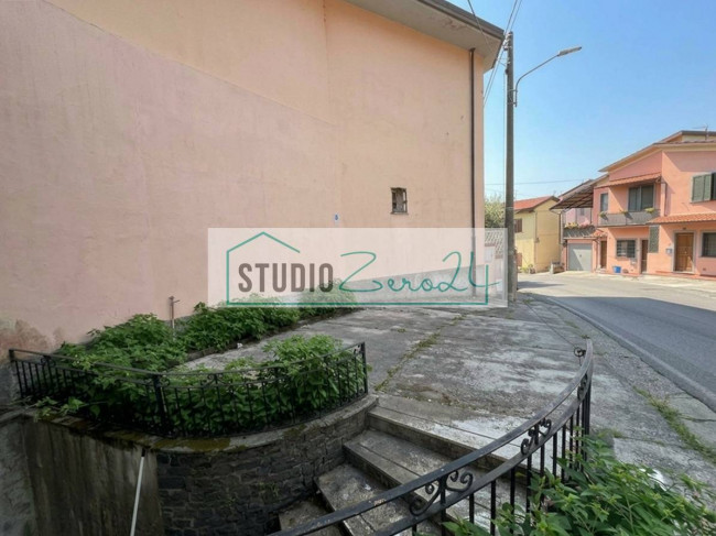 Commercial Property for sale in Massa