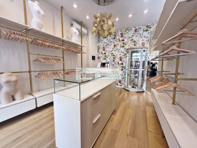 Commercial Property for sale in Viareggio