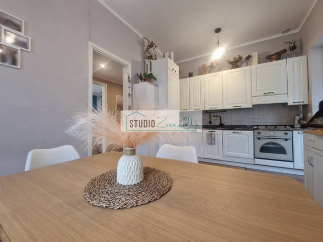 Single House for sale in Camaiore